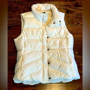 Women’s J Crew off white down puffer vest with fleece lining size Large